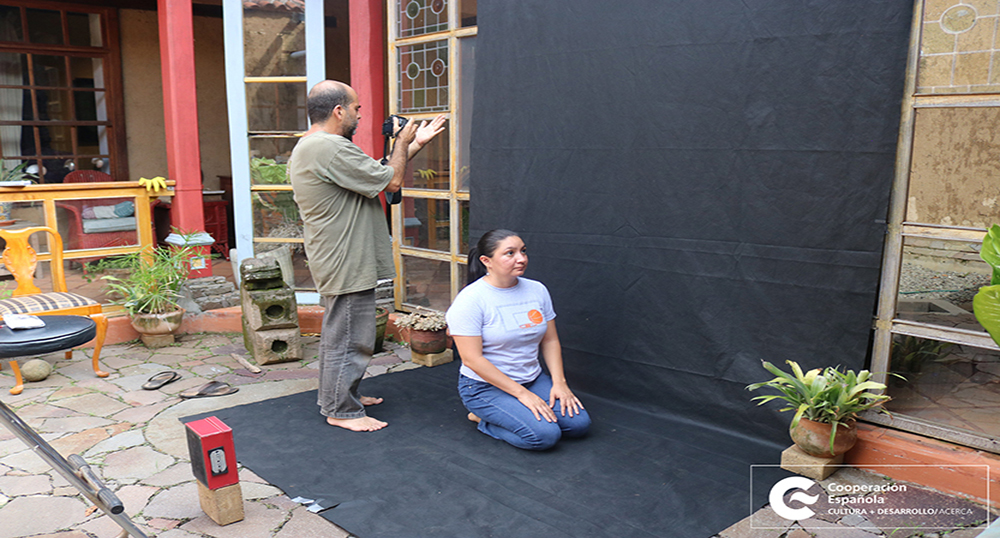 El Artista y el Archivo