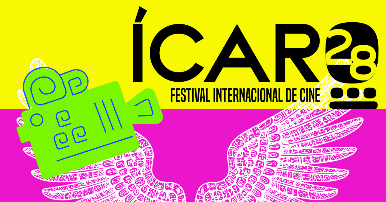 La ilustración tiene una franja inferior fucsia con unas alas blancas y una franja superior amarilla con el texto Ícaro 28 Festival Internacional de Cine. Sobreimpresionada aparece el perfil de una cámara de cine.