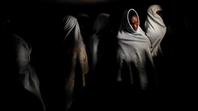 Convocatoria Premio Internacional de Fotografa Luis Valtuea