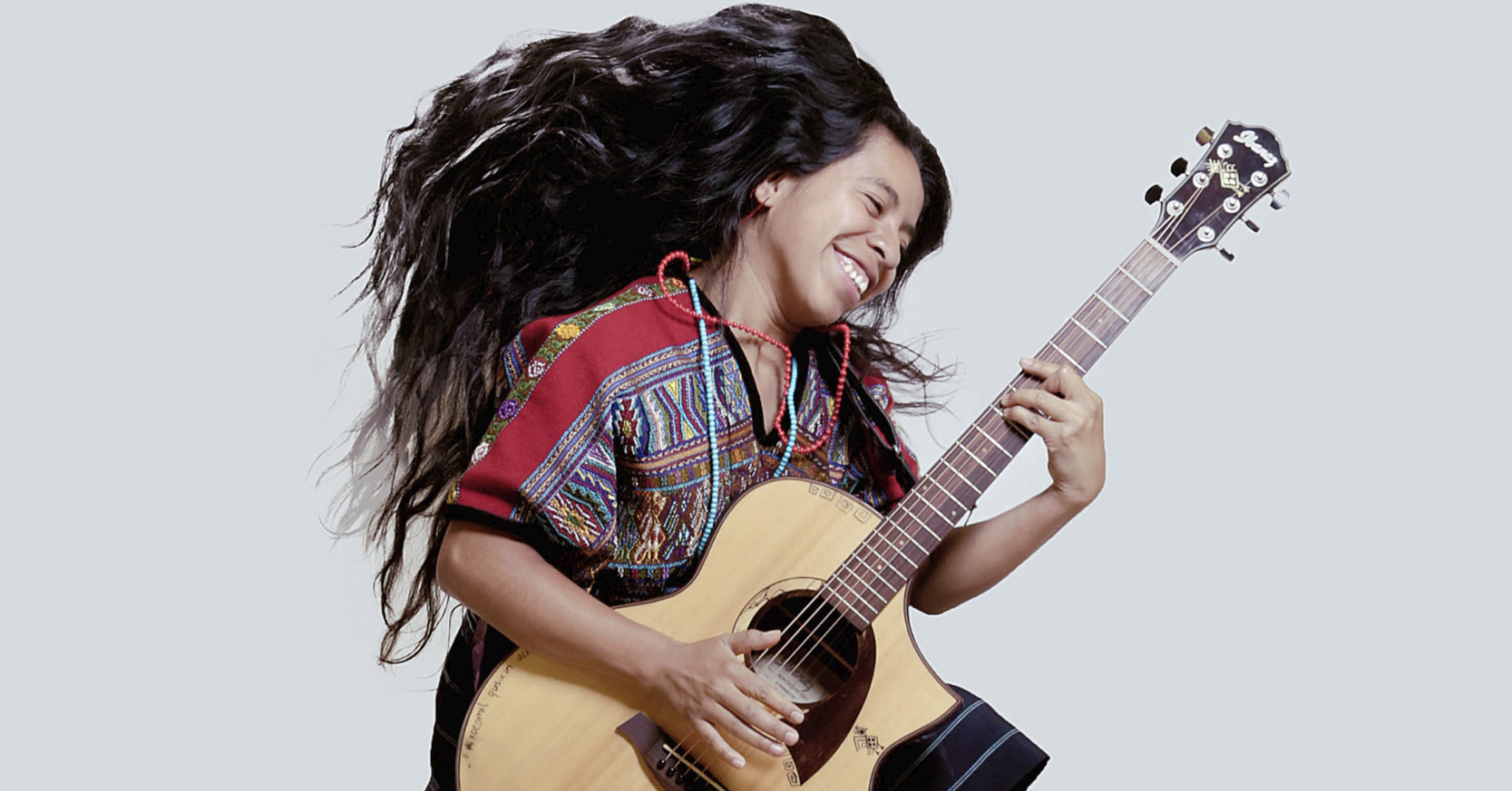 Sara Curruchich Concierto Acstico