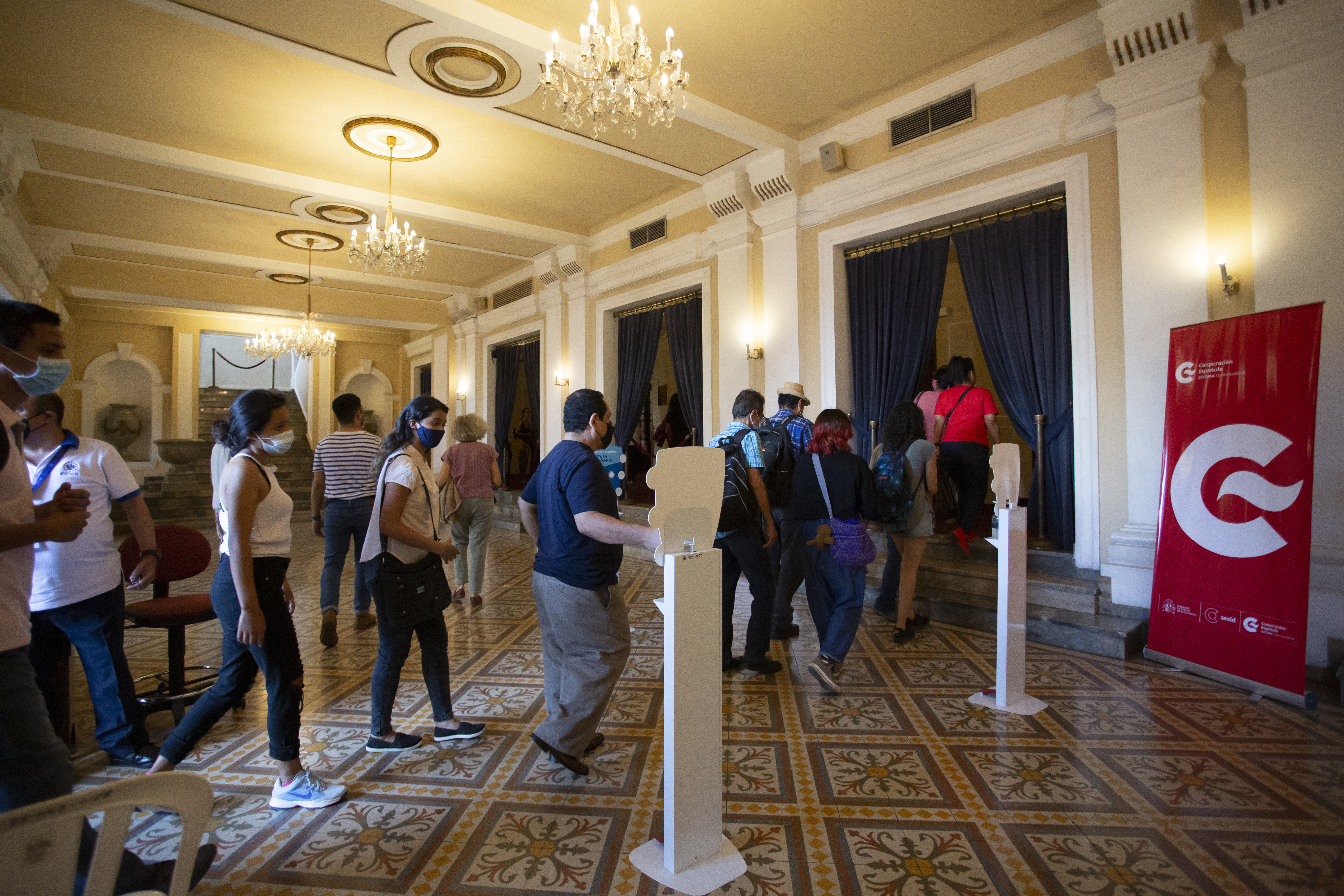 Entrada al teatro